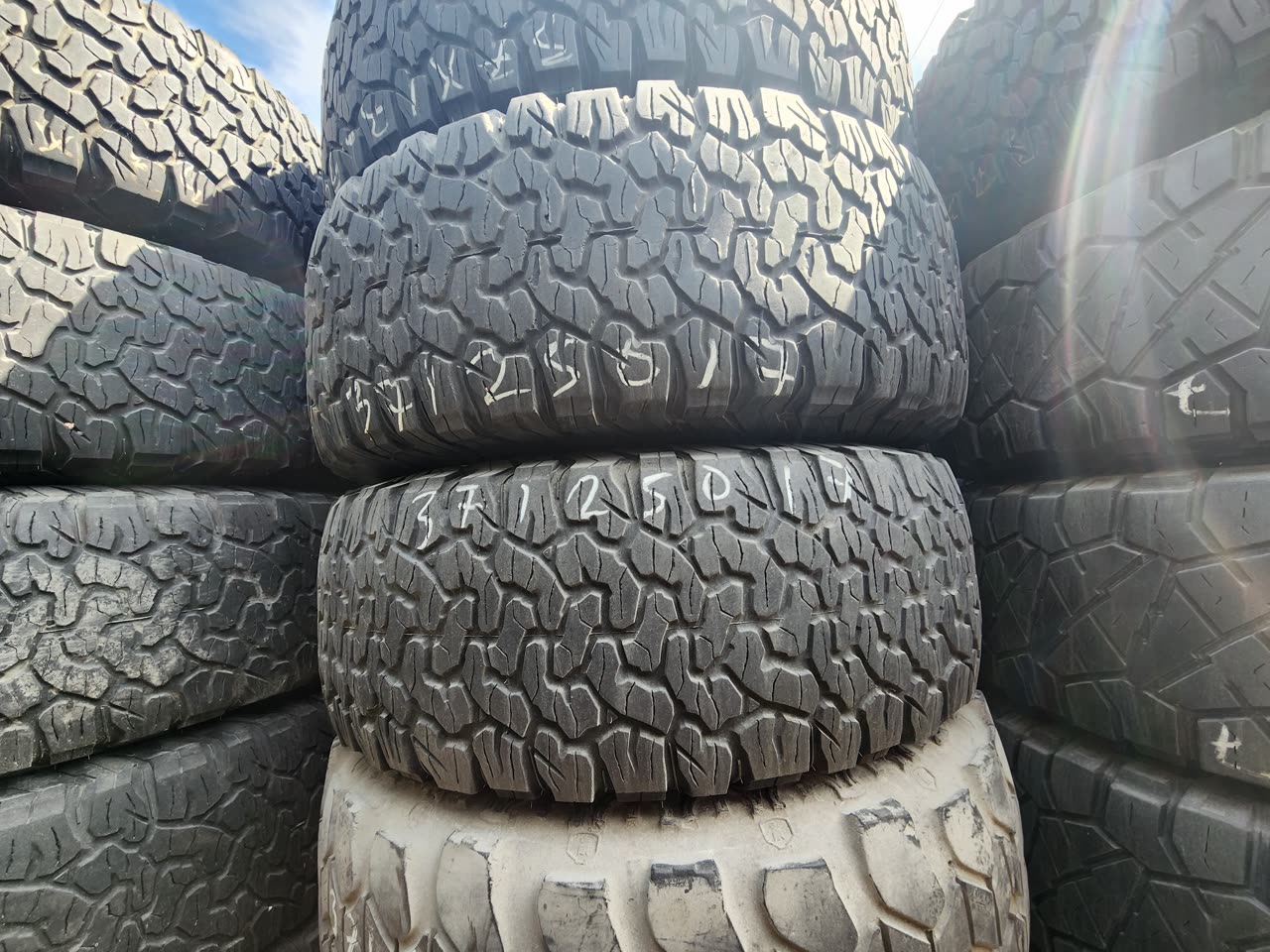 Tire work on the shop floor at DTZ Auto